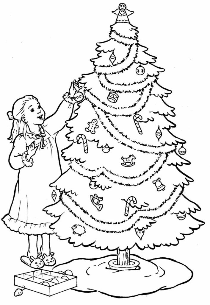 Mädchen kleidet einen Weihnachtsbaum